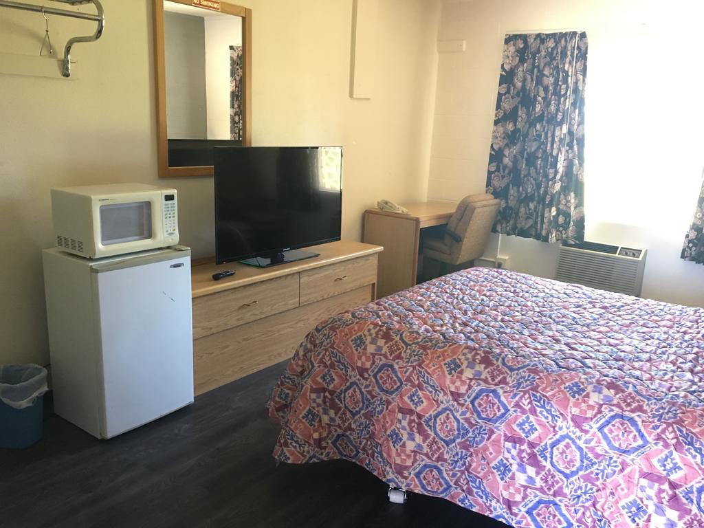 Budget Inn Motel Woodburn Dış mekan fotoğraf