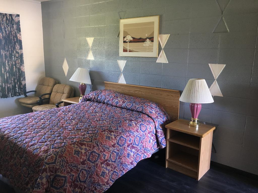 Budget Inn Motel Woodburn Dış mekan fotoğraf