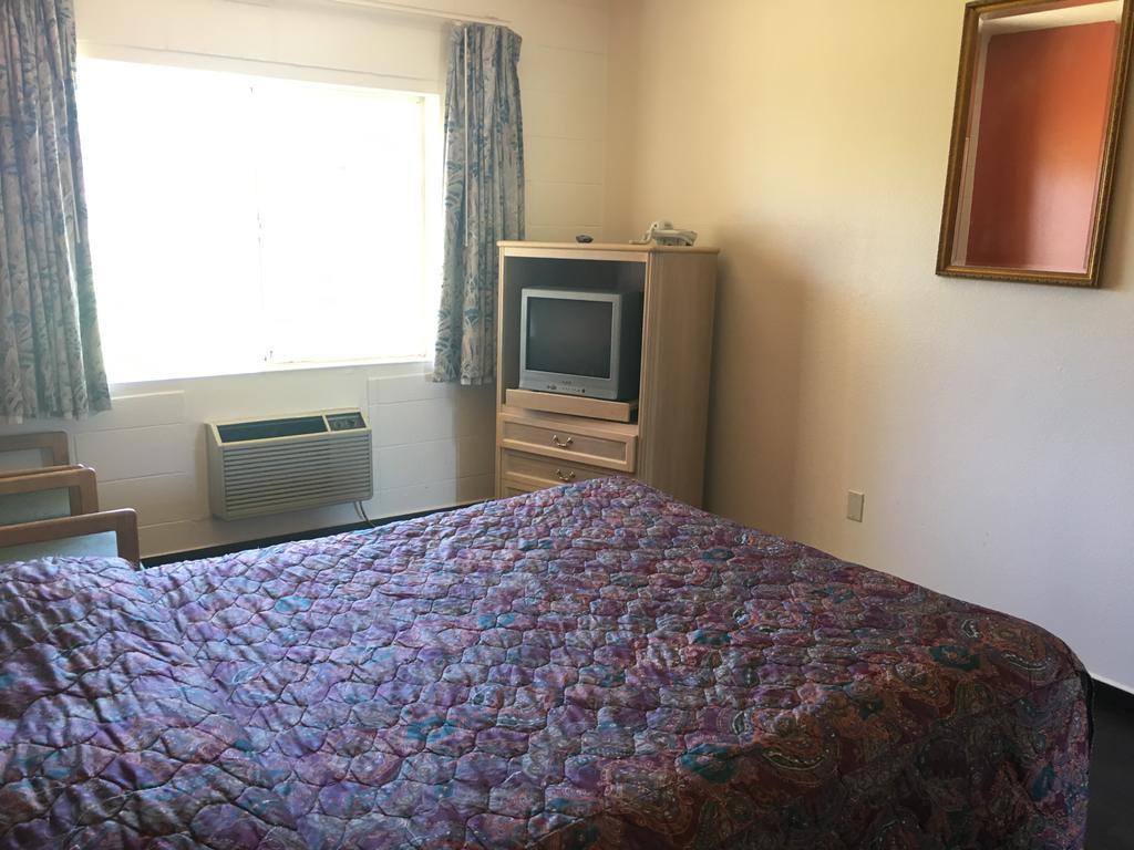 Budget Inn Motel Woodburn Dış mekan fotoğraf