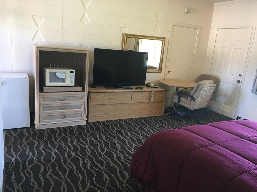 Budget Inn Motel Woodburn Dış mekan fotoğraf