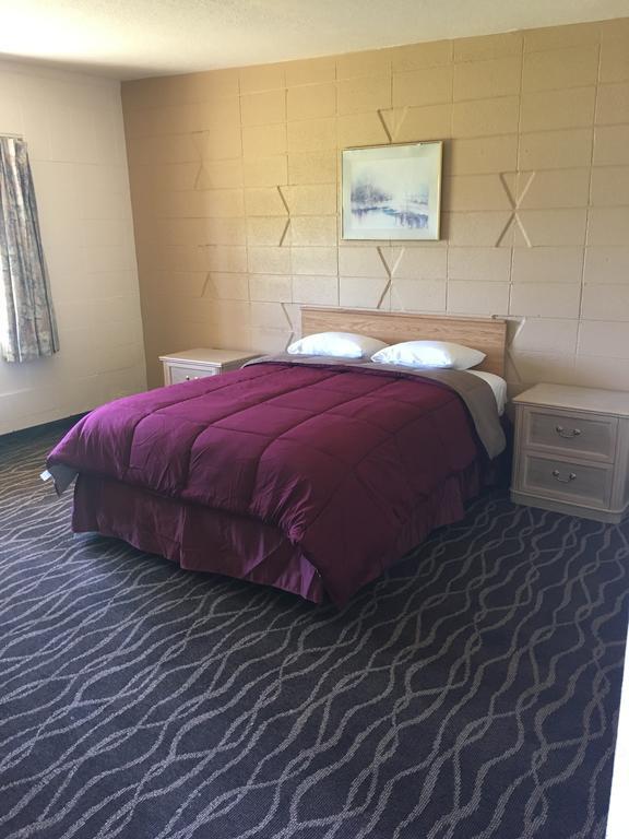 Budget Inn Motel Woodburn Dış mekan fotoğraf