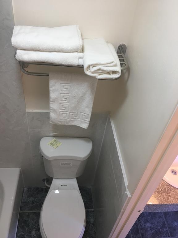Budget Inn Motel Woodburn Dış mekan fotoğraf
