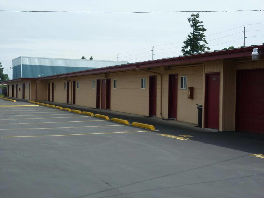 Budget Inn Motel Woodburn Dış mekan fotoğraf